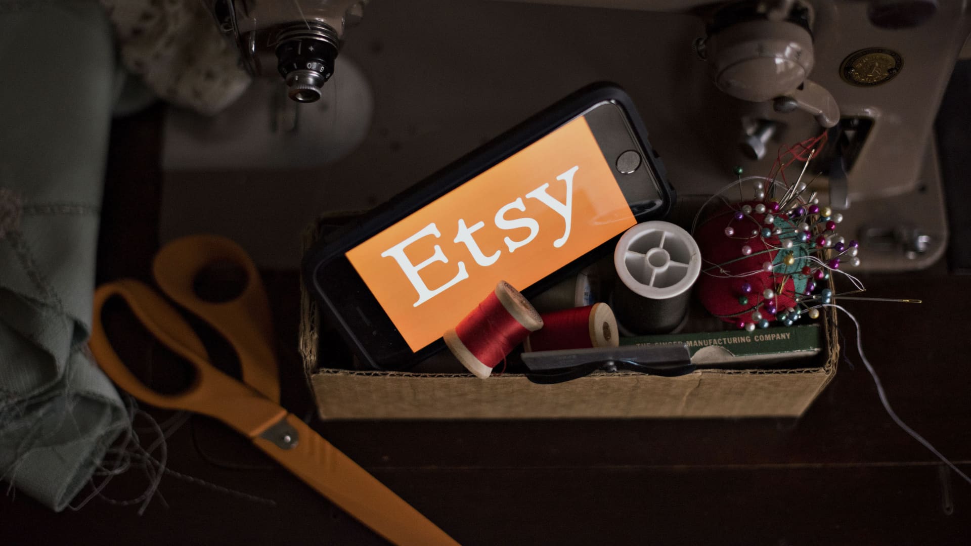 Etsy is making an attempt to recreate pandemic-era gross sales. This is how
