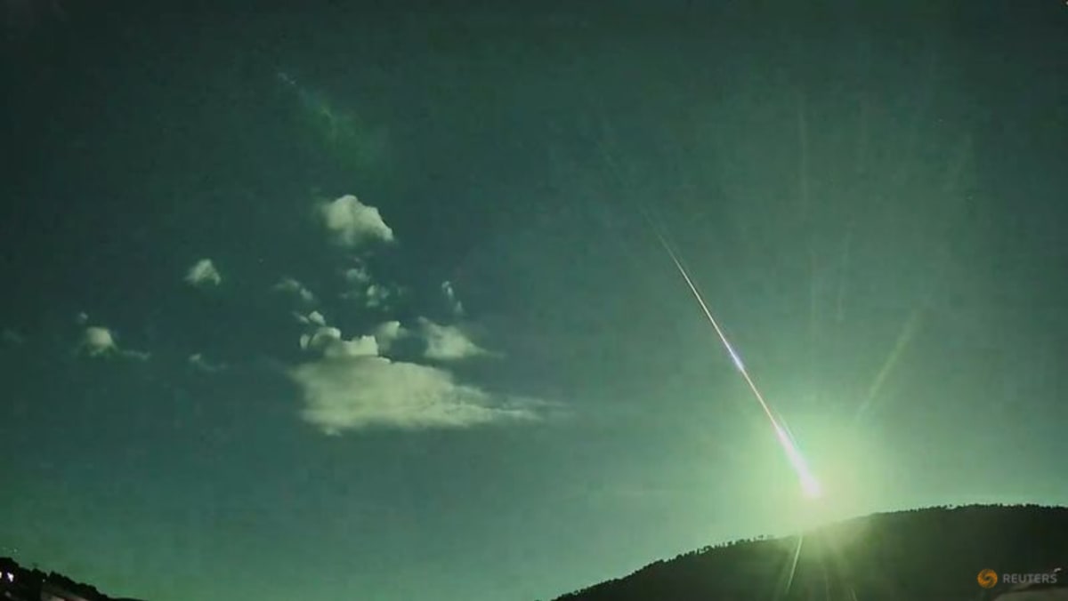 Comet fragment lighting up sky over Spain and Portugal ‘like a film’